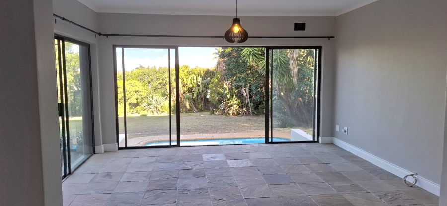 4 Bedroom Property for Sale in Beacon Bay Eastern Cape